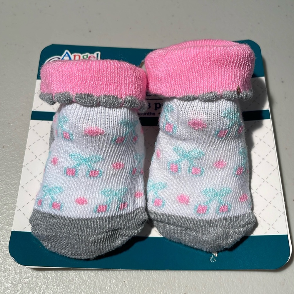 NWT Angel of Mine Baby Booties